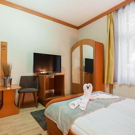 Szilagyi Hotel&Restaurant Gheorgheni  Ngoại thất bức ảnh