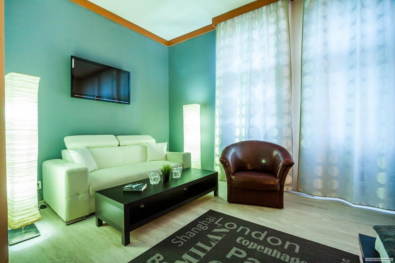 Szilagyi Hotel&Restaurant Gheorgheni  Ngoại thất bức ảnh